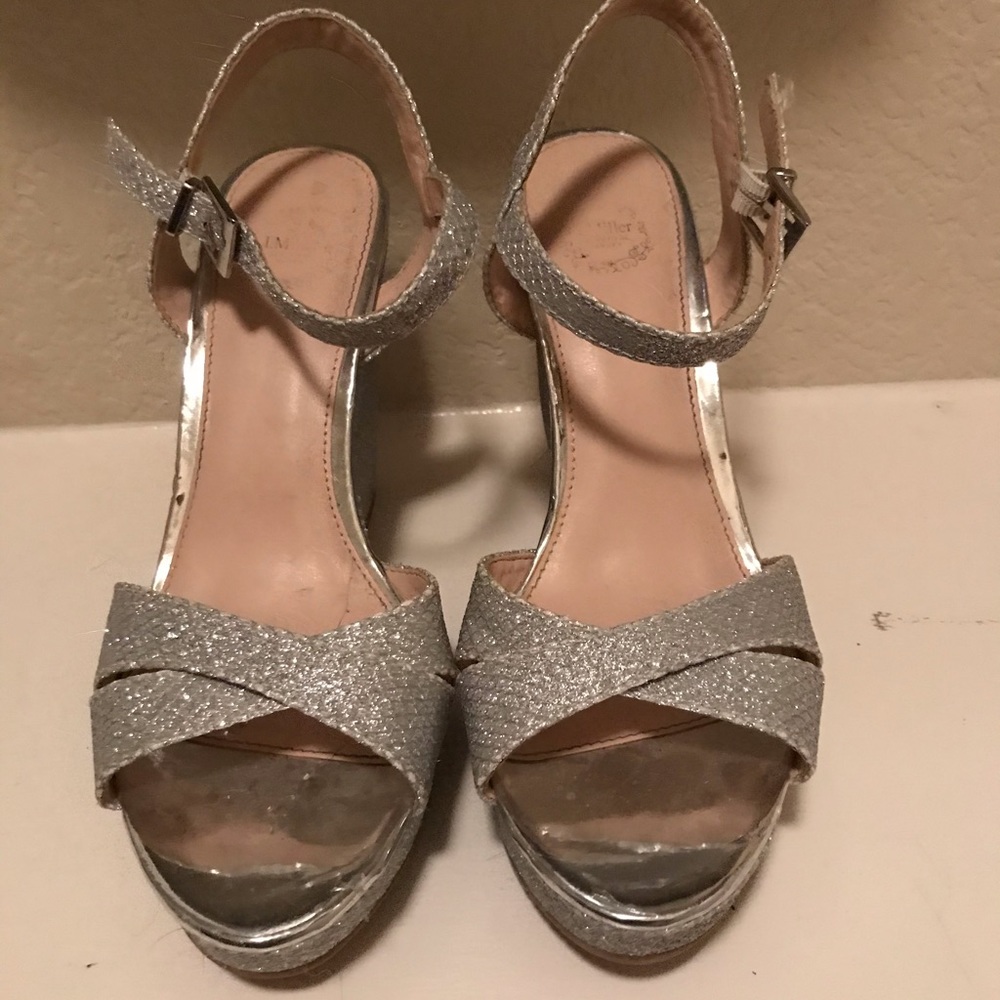 Sparkly wedding heels size 7 1/2 - Picture 2 of 3